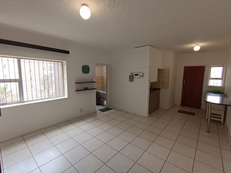 1 Bedroom Property for Sale in Quigney Eastern Cape
